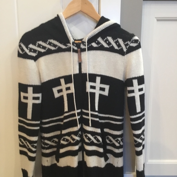 Beautiful wool blend sweater - Picture 2 of 3